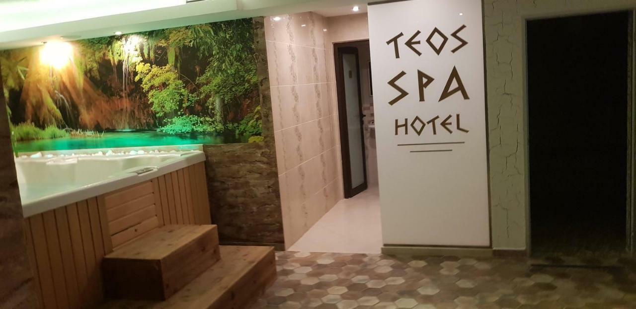 Family Hotel Teos Kiten  Eksteriør billede
